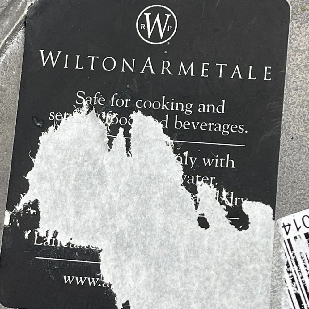 Wilton Armetale Antique-Style Embossed Round PEWTER Tray in Silver Gray WW&MARY